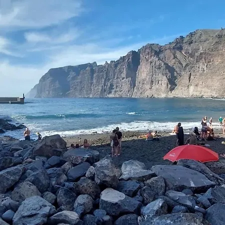 Vistas Sonadas Cerca Del Mar Apartment Acantilado de los Gigantes